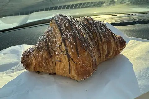 Hook Cafe and Bakery photo 2
